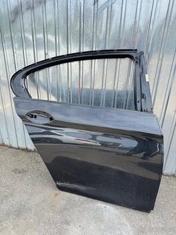 Bmw f10 zadni prave dvere