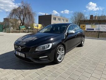 Volvo S60 R-design