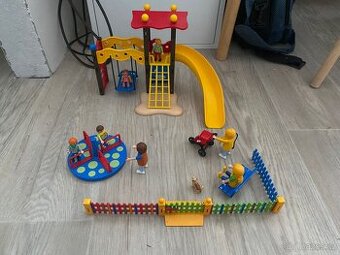 PLAYMOBIL - DĚTSKÉ HŘIŠTĚ - 1