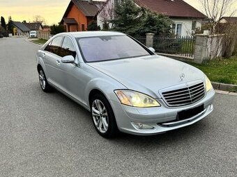 Prodám Mercedes S450 V8 250KW