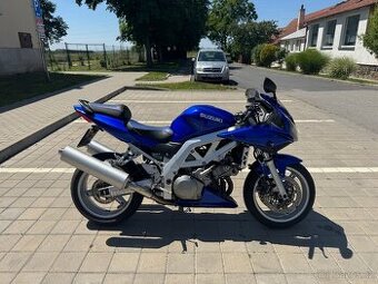 Suzuki SV1000 S