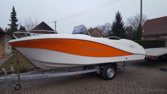 LOD KAJUTOVA BARRACUDA 545