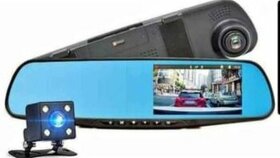 Full HD kamera do auta
