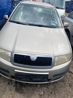 Škoda Fabia 1 po faceliftu,barva zlata (9201)