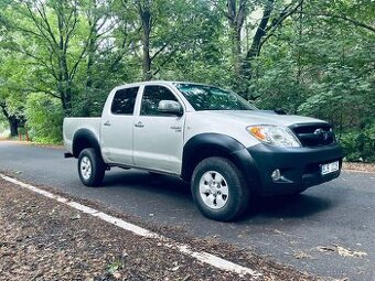 Toyota Hilux 2.5 88kw