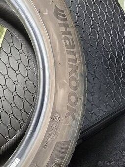 Letní pneu 235/50 r19 99V