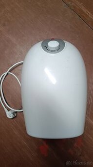 elektrický bojler 6,8L