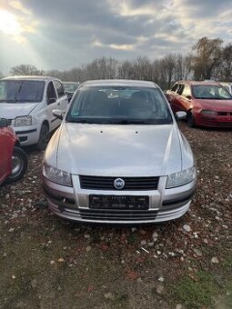 Prodám veškeré náhradní díly Fiat Stilo 1.6 16V 76kw