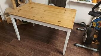 Jídelní stůl Lerhamn IKEA (119 x 74 cm)