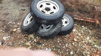 Prodám pěkná  zimní kola 195/70/ 15"