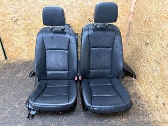 KOMPLETNÍ ČERNÝ KOŽENÝ INTERIÉR BMW F10