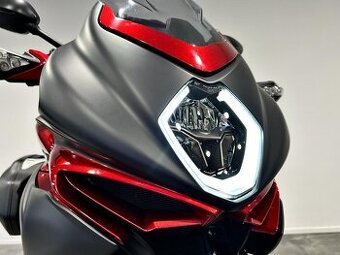 MV Agusta Turismo Veloce Lusso SCS zaruka do 2026