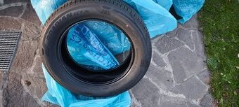 Celoroční pneu Nexen roadian gtx 225/60 r18