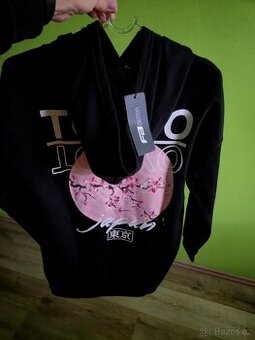 Dlouhá mikina s kapucí - nová s visačkou