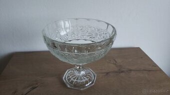 Skleněná mísa