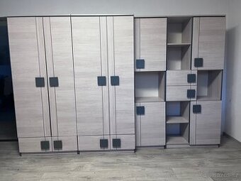 Sestava skříní do dětského pokoje