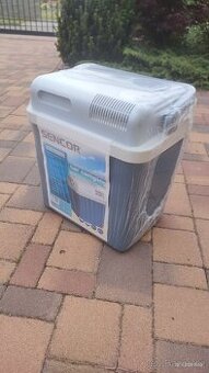 Autochladnička Sencor SCM 1025j