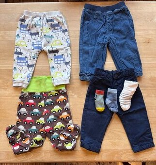 Kalhoty a tepláčky, 6 - 9 měs. Cena za vše.