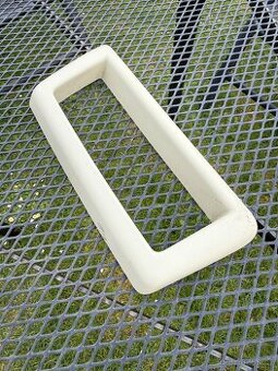 Rámeček kaslíku VW T5 7H1857153