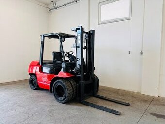 TOYOTA 7FD 45 vysokozdvižný vozík (01206)