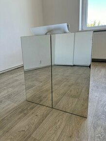Skříňka se zrcadlem do koupelny, s lampou - 1