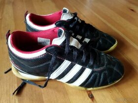 Sálivé boty Adidas vel.34, 35 20 cm