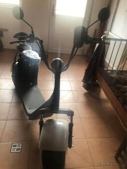 Elektrická koloběžka EcoWheel GR7 1000W 12Ah - bílá
