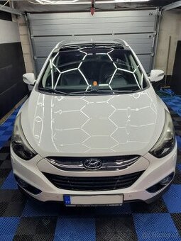 Hyundai ix35 4WD (135kw)