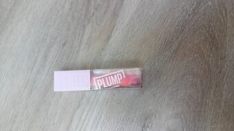 Maybelline lesk na rty Lifter Plump 003 pink sting