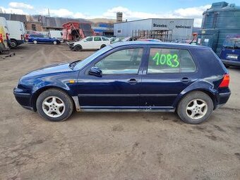 VW Golf č. 1083