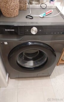 Černá smart pračka Samsung 9kg