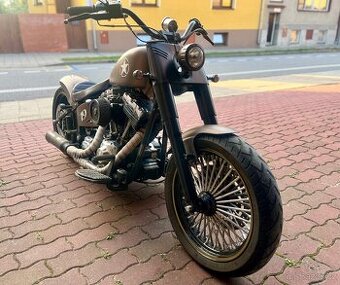 HARLEY DAVIDSON