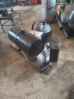 Motor a díly na PF