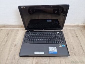 Notebook Asus K50IN na filmy internet kancelářské práce atd