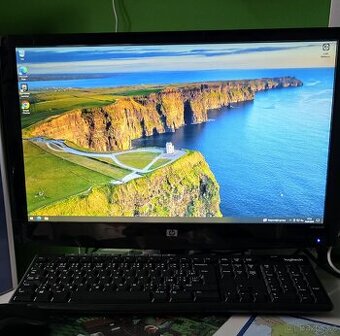 PC sestava + monitor HP 22"