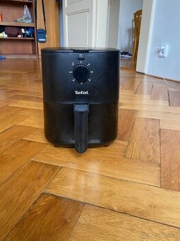 horkovzdušná  fritéza Tefal EY130815 Easy Fry