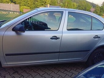 Prodám dveře na škoda Octavia 2, sříbrná metalíza