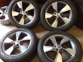 alu kola skoda 5x112 r17 original škoda 215/55/17
