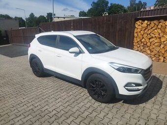 Hyundai tucson 1.7 crdi 85kw