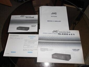 JVC  TD-X 202 cassette deck