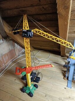 Jeřáb dva jeřáby vlastní odvoz