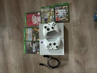 X box One S 1TB