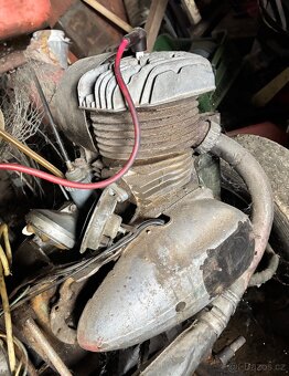 ČZ 175/501 prase - kompletní motor