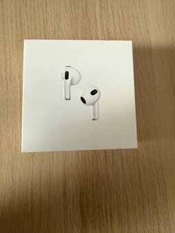 Apple AirPods 3