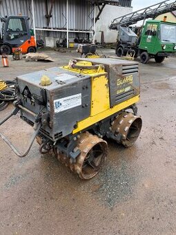 Jezkovy valec Bomag BMP 851 1999