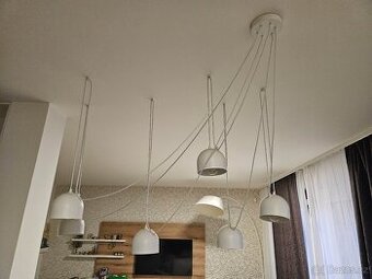 Nordic Design bílé závěsné světlo Pop 6