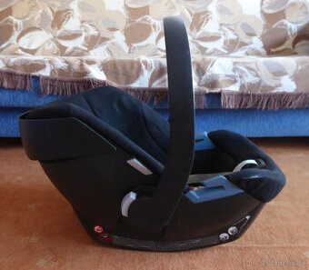 Dětská sedačka „vajíčko“