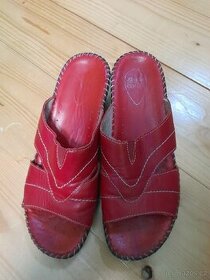 Dámské pantofle, vel. 39