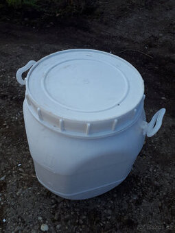 PLASTOVE SUDY 53litru