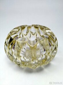 Popelník broušený citrínový